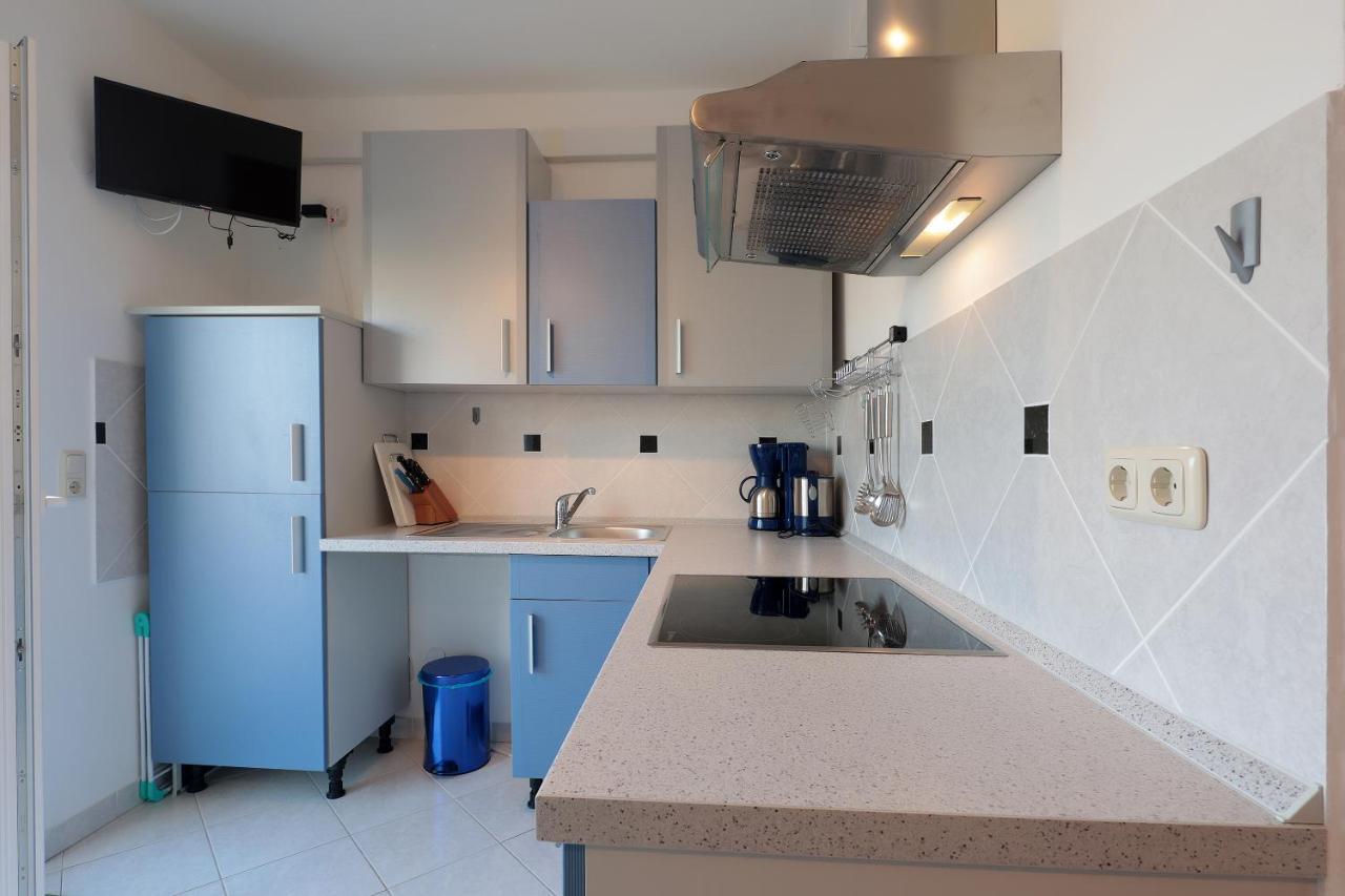 City Pool Apartments Новаля Екстериор снимка