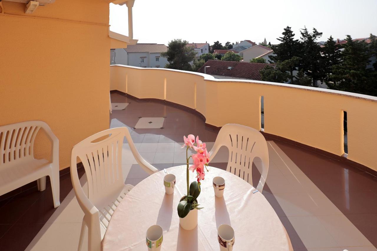 City Pool Apartments Новаля Екстериор снимка