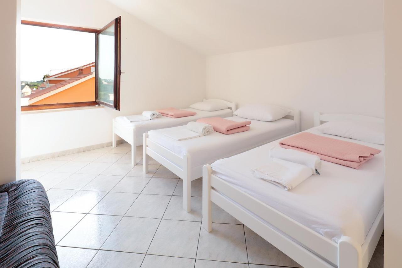 City Pool Apartments Новаля Екстериор снимка