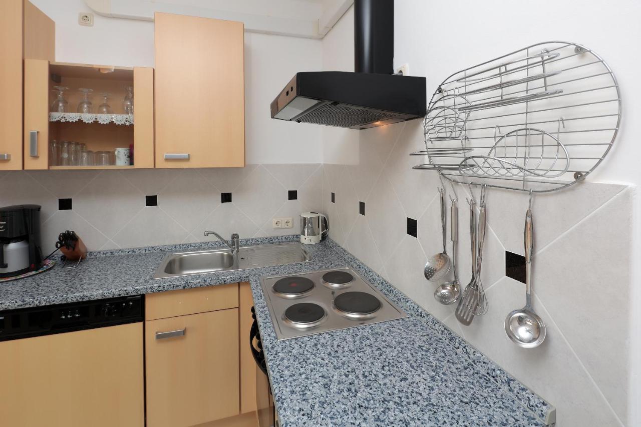 City Pool Apartments Новаля Екстериор снимка