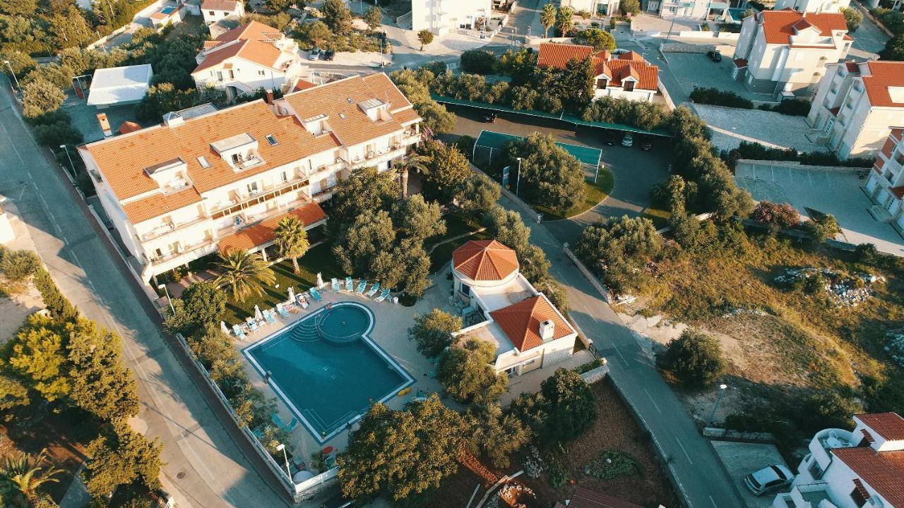 City Pool Apartments Новаля Екстериор снимка